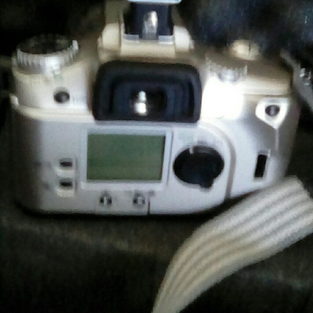 Pentax camera - Picture 2 of 2
